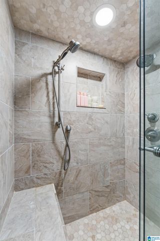 2452 FRESNO DRIVE, Vestavia Hills, AL 35216