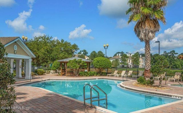 8550 TOUCHTON Road 1227, Jacksonville, FL 32216