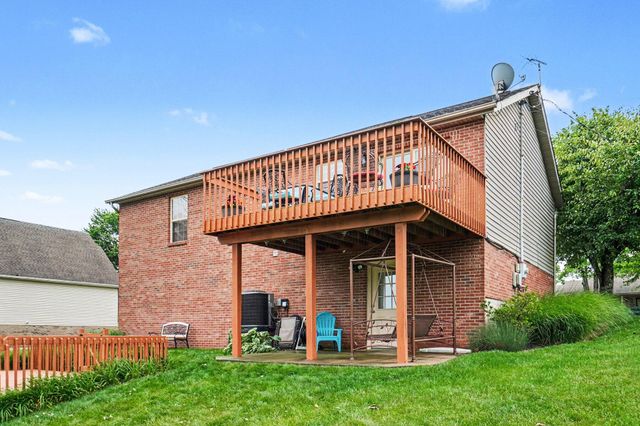 32 Ridge View Circle, Dry Ridge, KY 41035