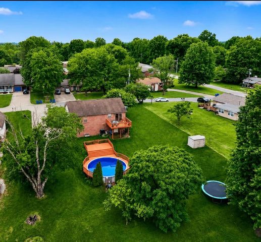 32 Ridge View Circle, Dry Ridge, KY 41035