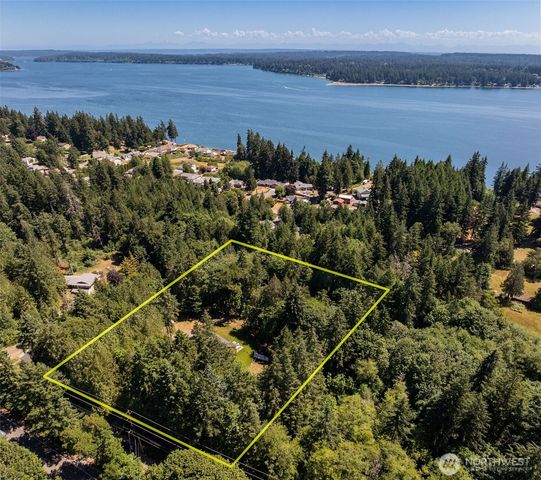 10360 Brownsville Highway NE, Poulsbo, WA 98370