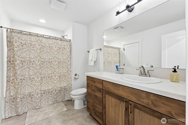 10360 Brownsville Highway NE, Poulsbo, WA 98370