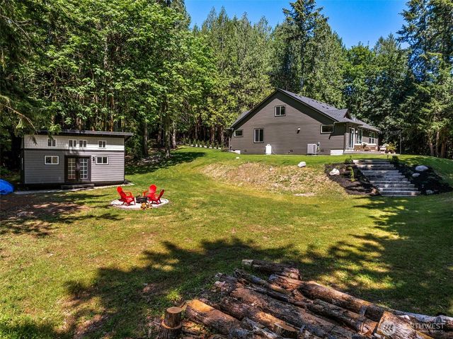 10360 Brownsville Highway NE, Poulsbo, WA 98370