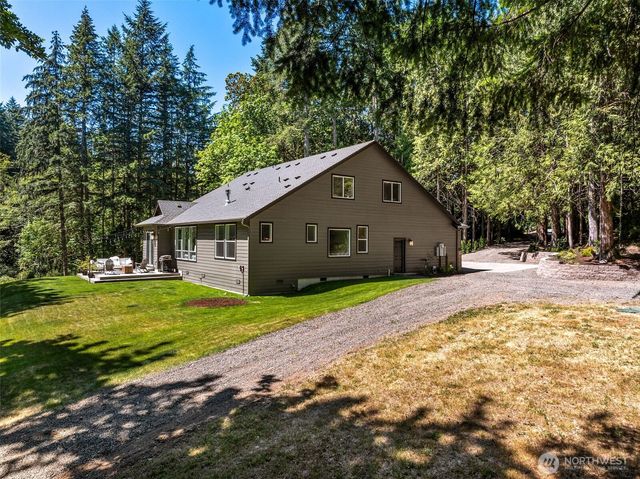 10360 Brownsville Highway NE, Poulsbo, WA 98370