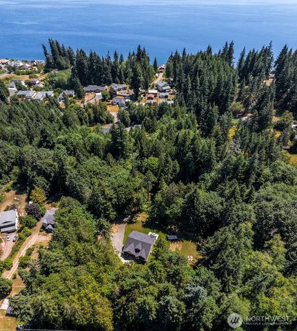 10360 Brownsville Highway NE, Poulsbo, WA 98370