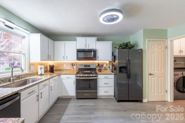 12 Pencross Circle, Etowah, NC 28729