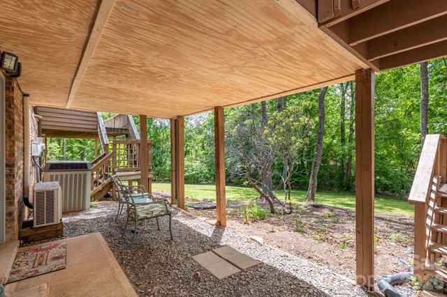 12 Pencross Circle, Etowah, NC 28729