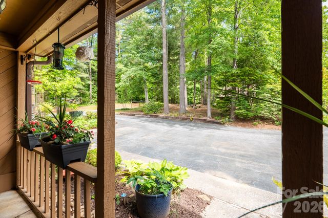 12 Pencross Circle, Etowah, NC 28729