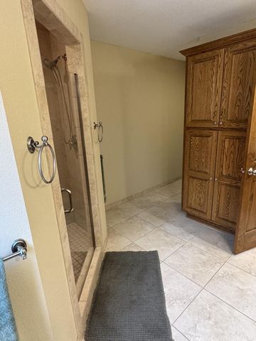 W327S8037 Memory LANE, Mukwonago, WI 53149