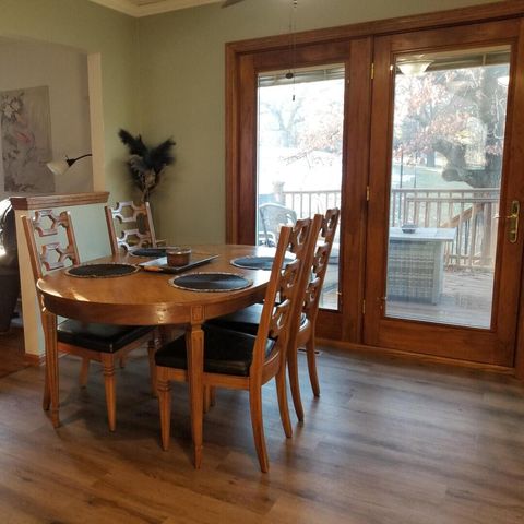 W327S8037 Memory LANE, Mukwonago, WI 53149