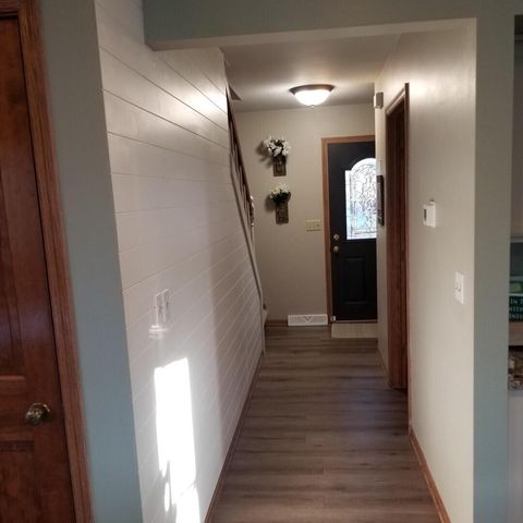 W327S8037 Memory LANE, Mukwonago, WI 53149