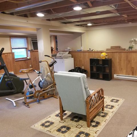 W327S8037 Memory LANE, Mukwonago, WI 53149