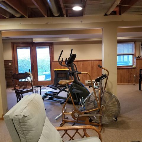 W327S8037 Memory LANE, Mukwonago, WI 53149