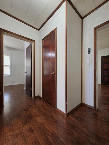 1745 W Wiley Street, Shawnee, OK 74804