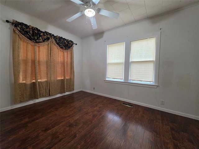 1745 W Wiley Street, Shawnee, OK 74804