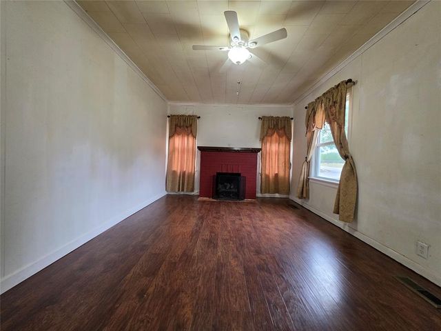 1745 W Wiley Street, Shawnee, OK 74804