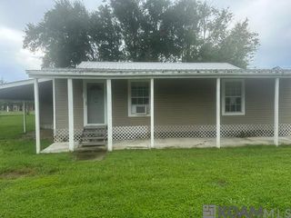 130 Millien Dr, Donaldsonville, LA 70346