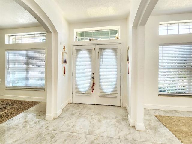 2735 BERKFORD CIRCLE, Lakeland, FL 33810