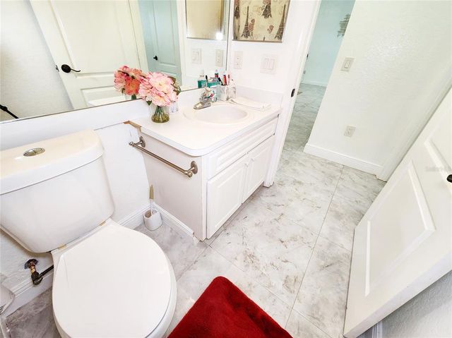 2735 BERKFORD CIRCLE, Lakeland, FL 33810