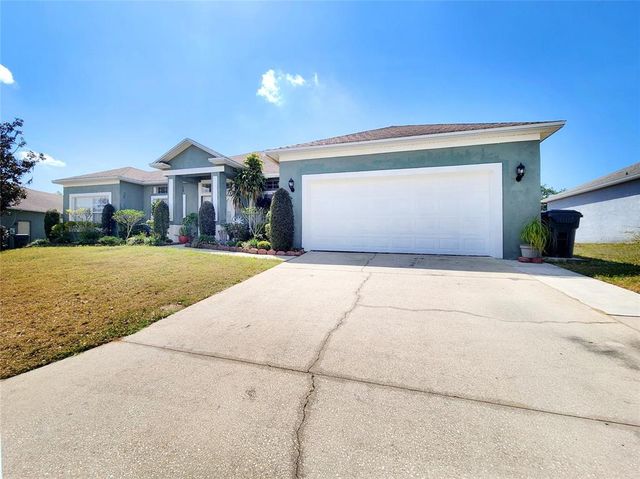 2735 BERKFORD CIRCLE, Lakeland, FL 33810