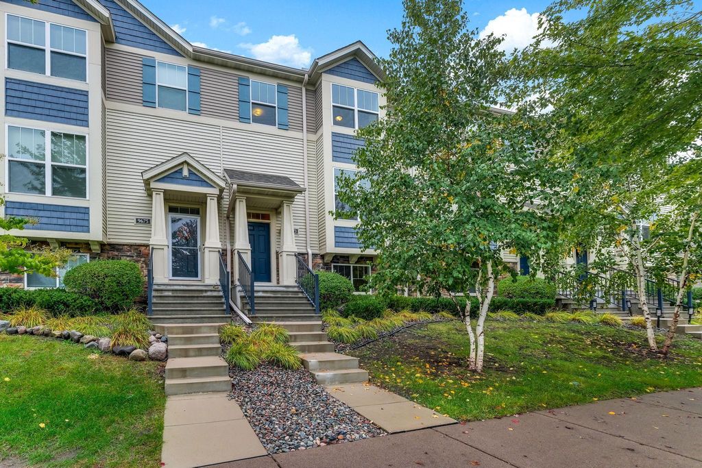 9673 Toledo Lane N, Brooklyn Park, MN 55443 — photo 2