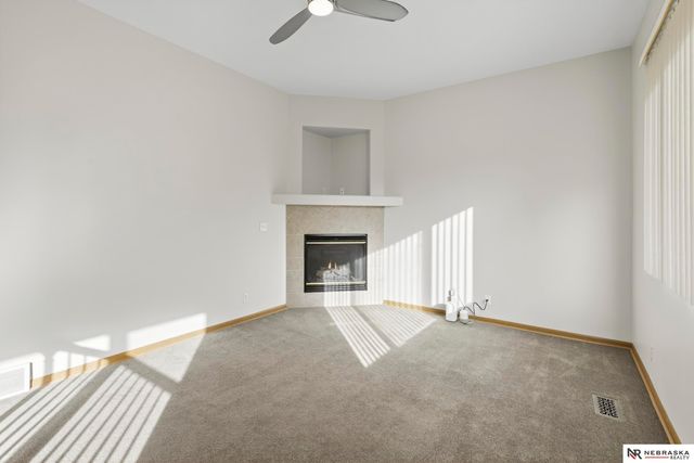 15077 Butler Avenue, Omaha, NE 68116