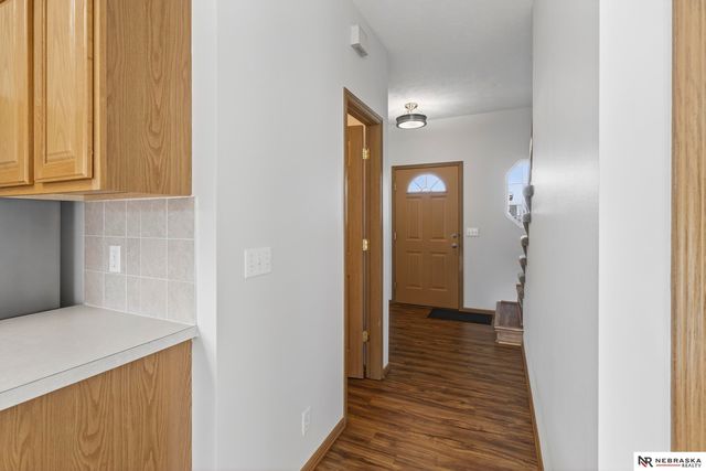 15077 Butler Avenue, Omaha, NE 68116