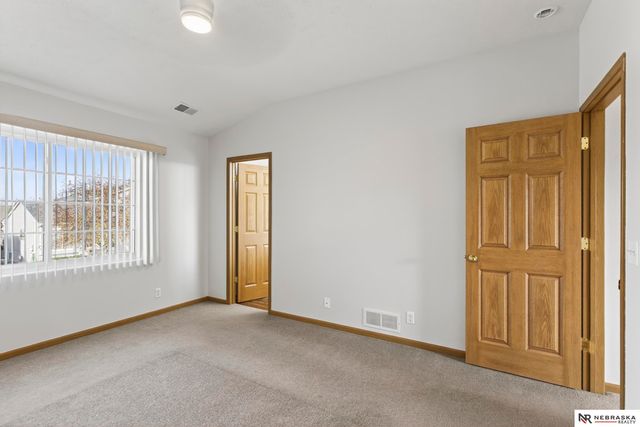 15077 Butler Avenue, Omaha, NE 68116