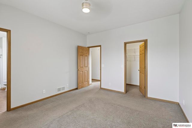 15077 Butler Avenue, Omaha, NE 68116