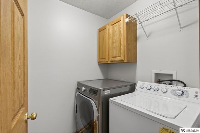 15077 Butler Avenue, Omaha, NE 68116