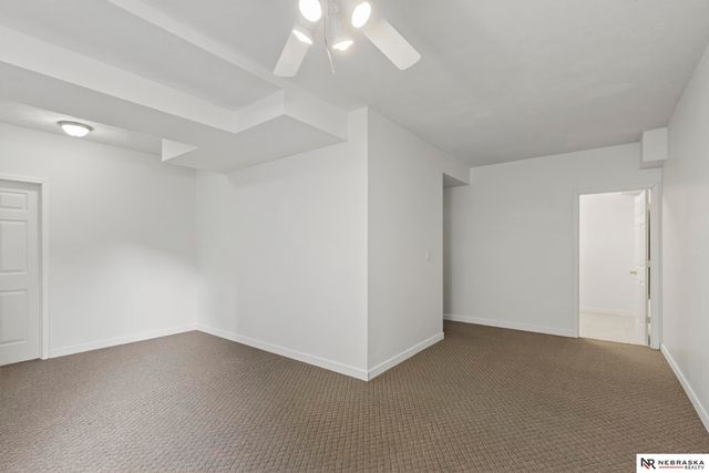 15077 Butler Avenue, Omaha, NE 68116