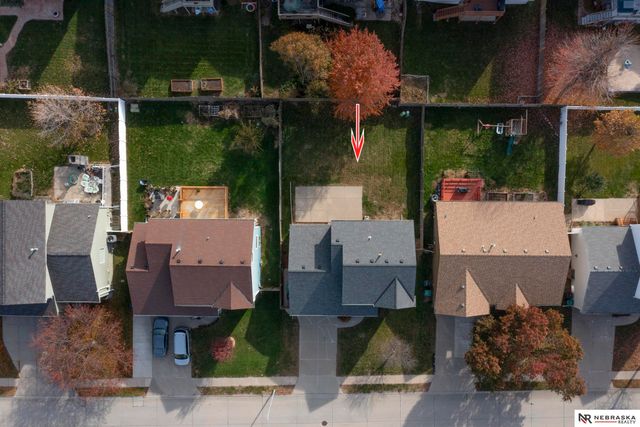 15077 Butler Avenue, Omaha, NE 68116