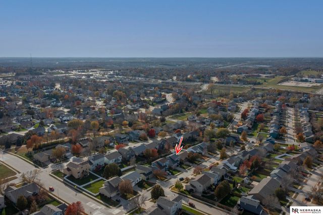 15077 Butler Avenue, Omaha, NE 68116