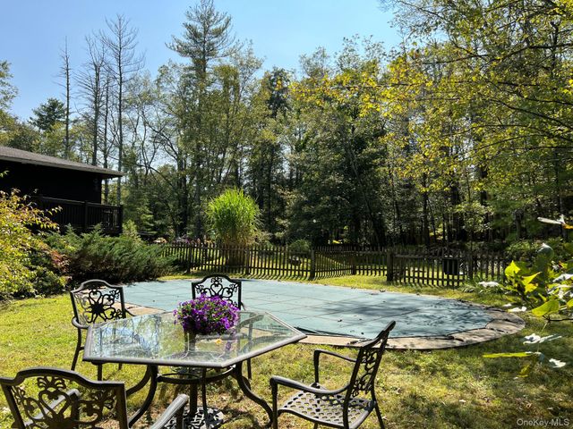 404 John Joy Road, Woodstock, NY 12498