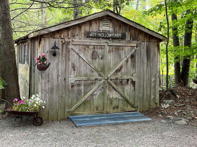 404 John Joy Road, Woodstock, NY 12498