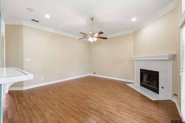 345 Bunker Dr, Tyler, TX 75703