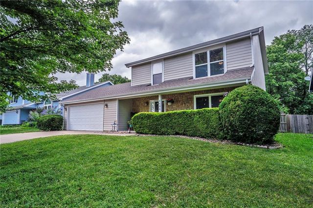 2108 E 26th Street, Lawrence, KS 66046