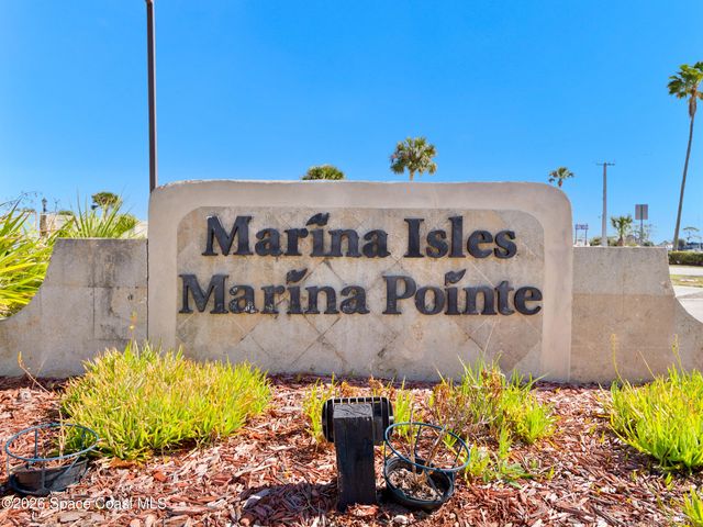 14 Marina Isles Boulevard B, Indian Harbour Beach, FL 32937