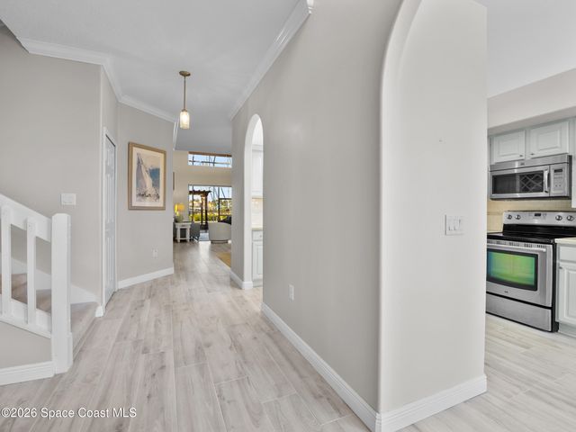 14 Marina Isles Boulevard B, Indian Harbour Beach, FL 32937