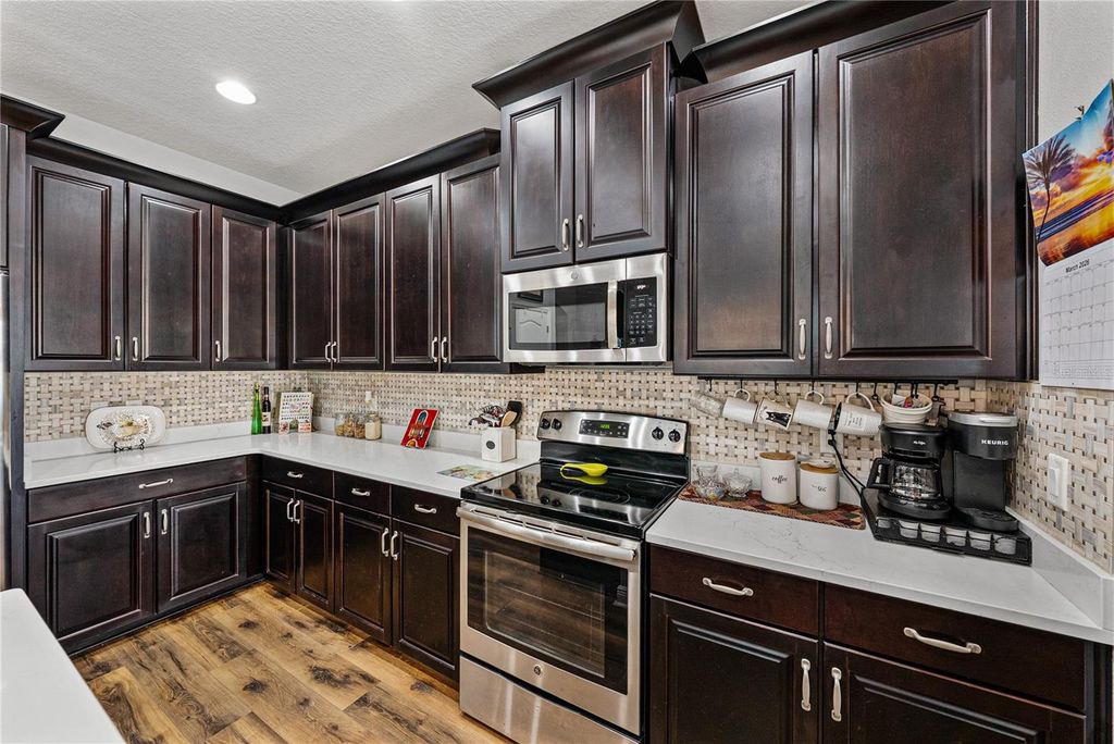 Image 18 of property listing at 11510 SAND STONE ROCK DRIVE, Riverview, FL 33569