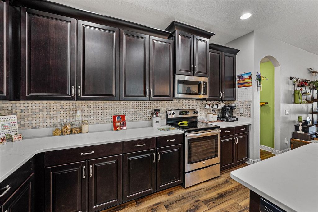 Image 21 of property listing at 11510 SAND STONE ROCK DRIVE, Riverview, FL 33569