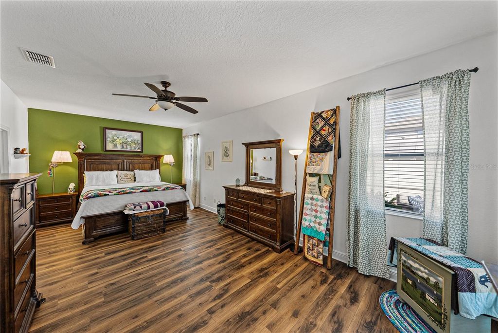 Image 29 of property listing at 11510 SAND STONE ROCK DRIVE, Riverview, FL 33569