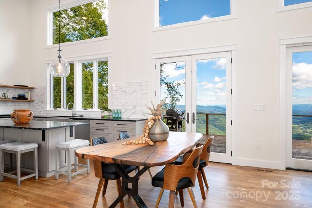 87 Jerome Lane, Leicester, NC 28748
