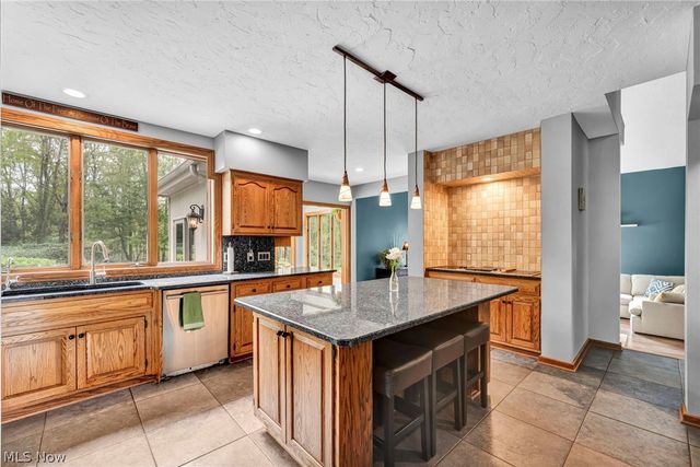 5168 Townsend Road, Richfield, OH 44286