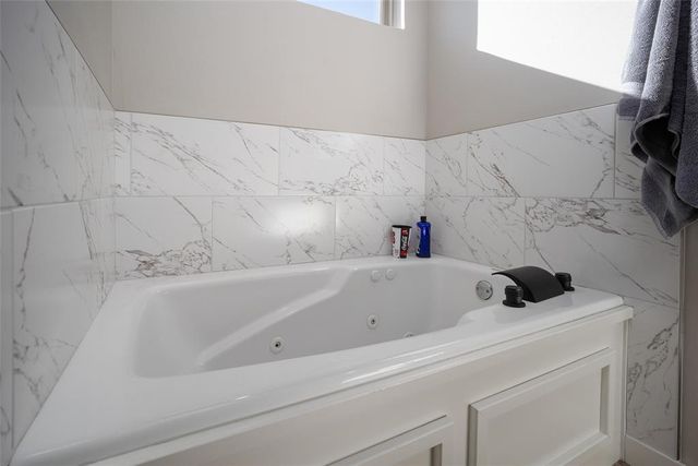 397 Fleenor Lane, Newcastle, OK 73065