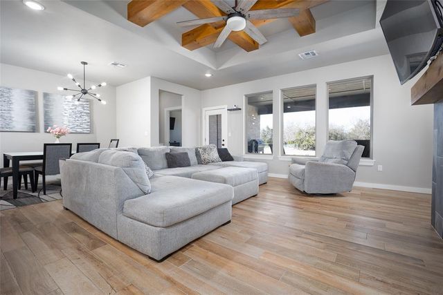 397 Fleenor Lane, Newcastle, OK 73065