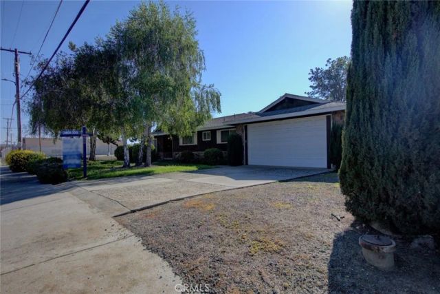 16067 Acacia, Delhi, CA 95315