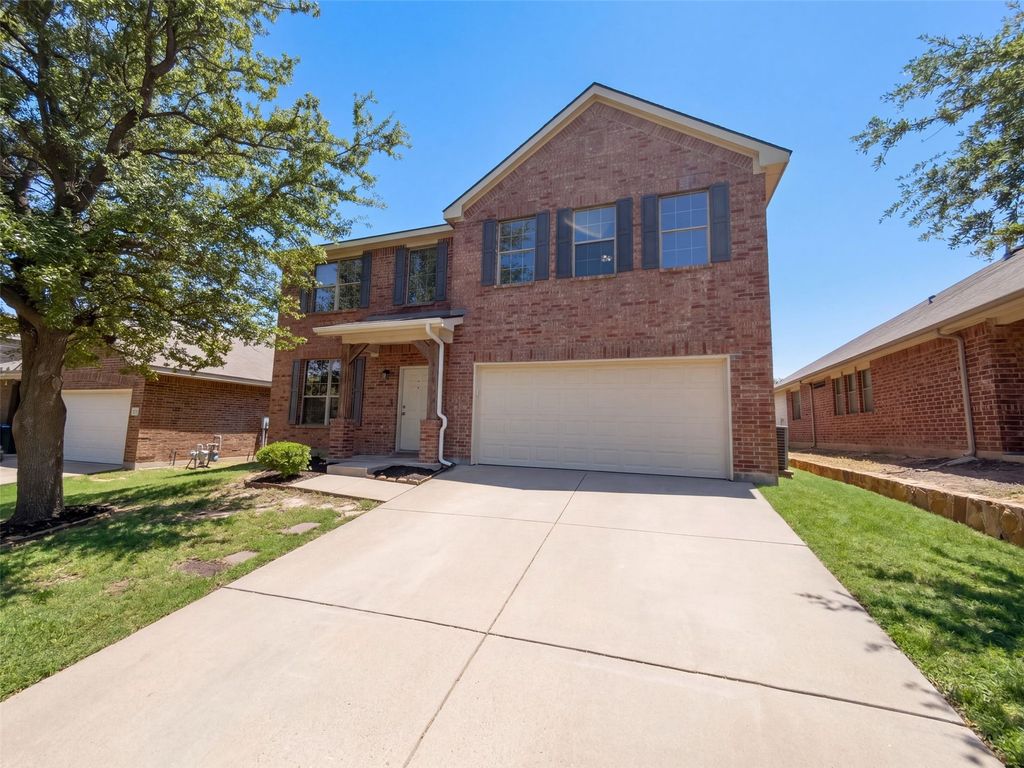 10713 Vista Heights Boulevard, Fort Worth, TX 76108 — exterior