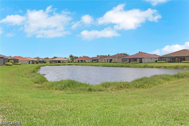 1645 Alameda DR, Naples, FL 34120