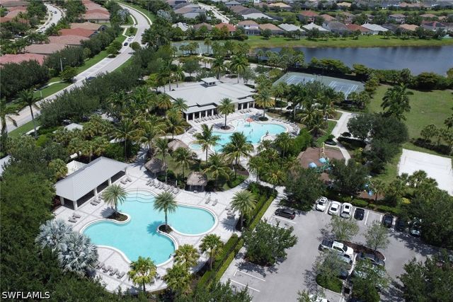 1645 Alameda DR, Naples, FL 34120
